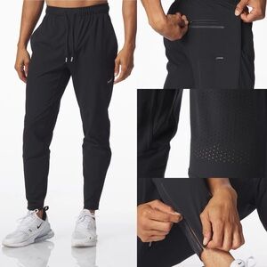 NWOT New Legends Carson black track pants, XL